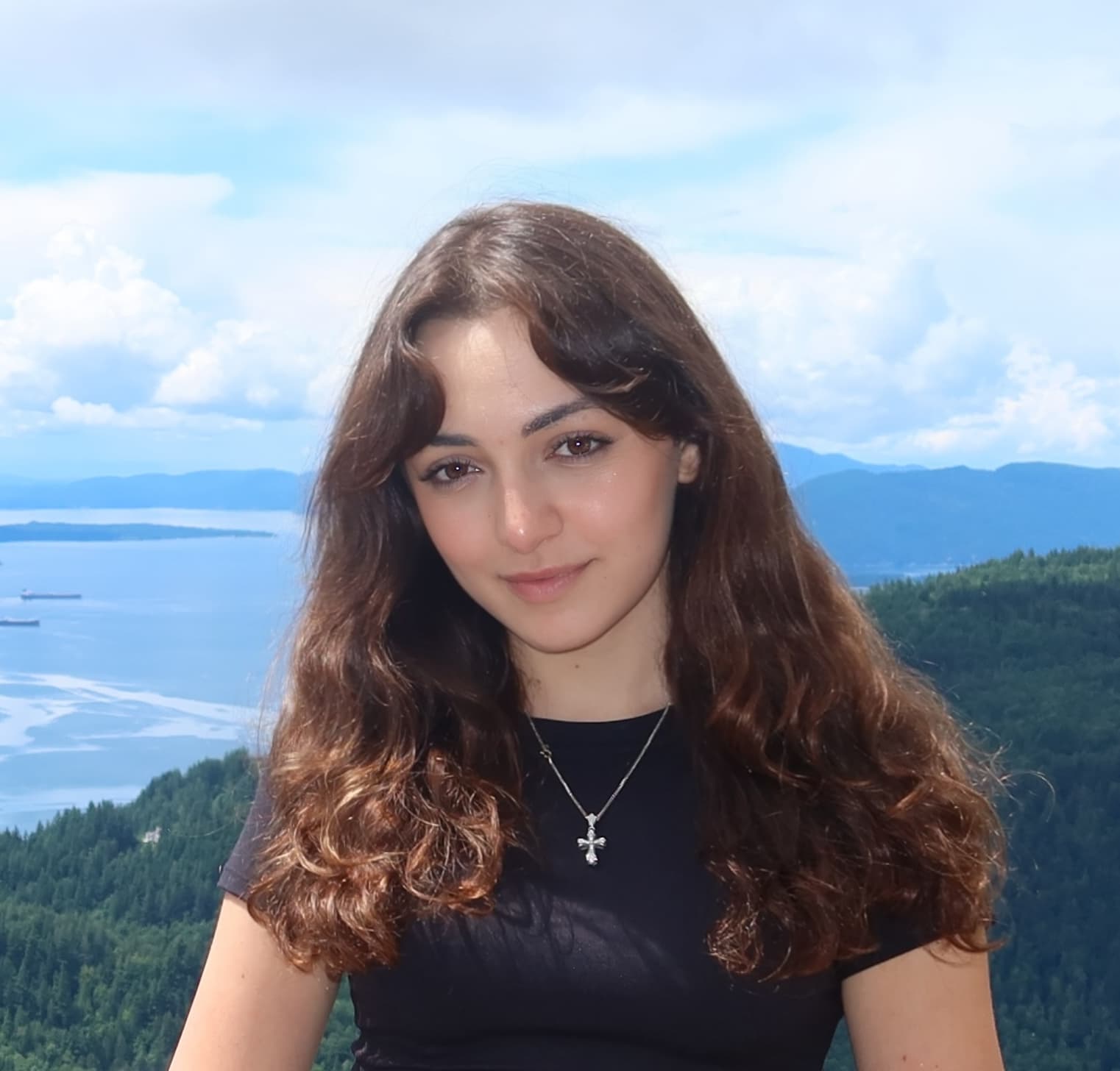 Maya Poghosyan headshot